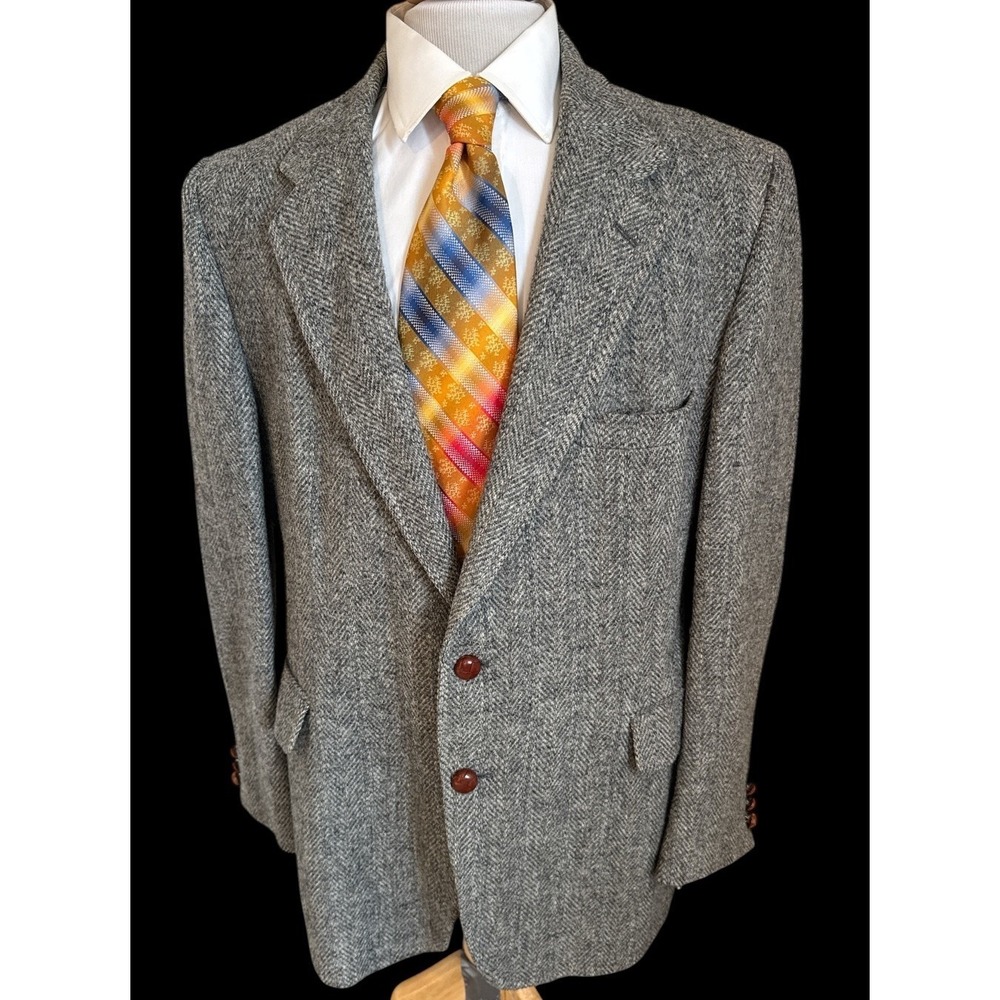 Vintage Harris Tweed Blazer Jacket Mens Sz 44R Gray Wool Herringbone Sport Coat